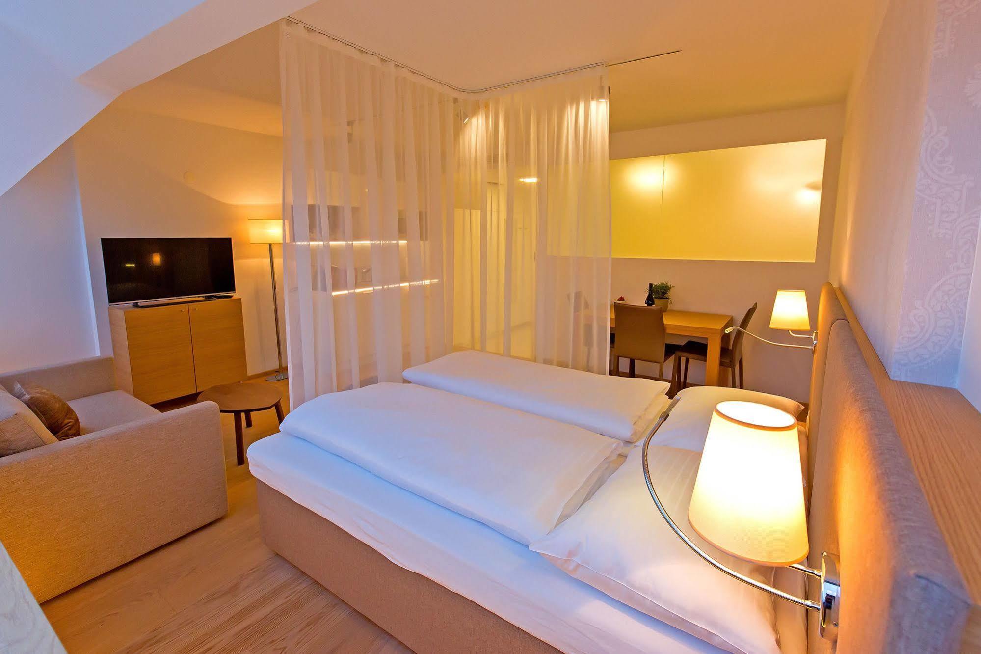 Getreidemarkt 10 Serviced Apartments Wien Ngoại thất bức ảnh